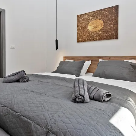 Casa Ladonia, A Stylish Pool In Vakantiehuis Labin (Istria)