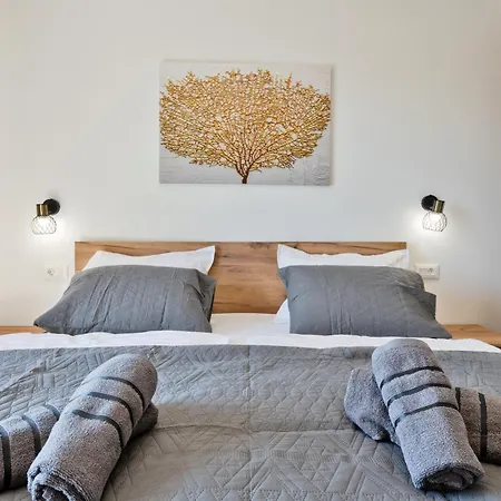 Casa Ladonia, A Stylish Pool In * Labin (Istria)